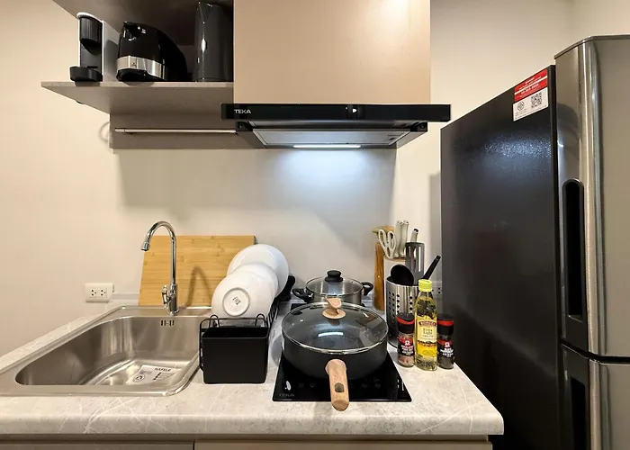 Stylish Tropical L 2br - Ultra Fast Wifi - Sathorn Apartment